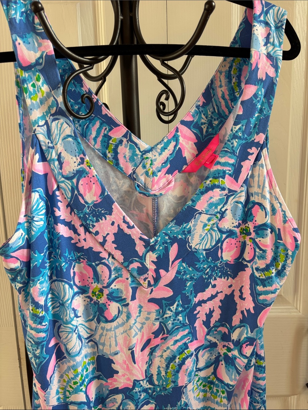 Lilly Pulitzer 🪸Madsen Dress Blue Tang Sitting Seaside Coastal Vibes Vneck & Tie - Picture 5 of 9